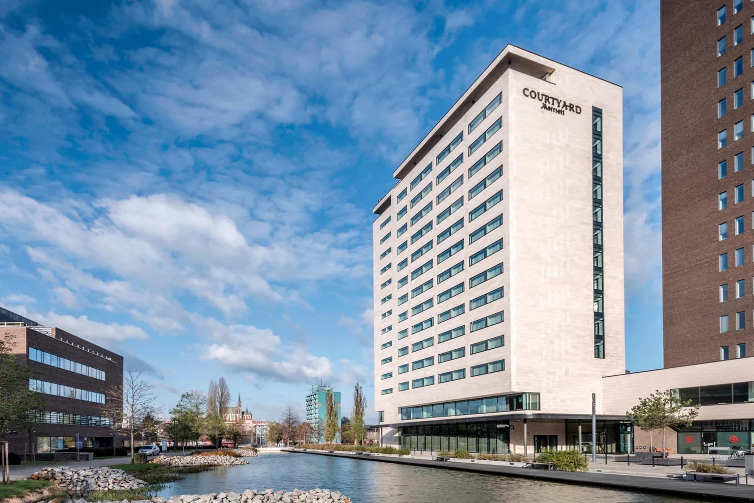 Marriott Courtyard Brno modern exterior at daytime